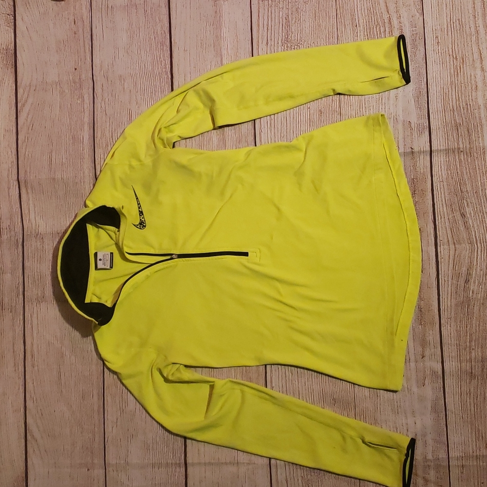 Nike DriFit Half Zip